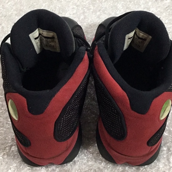 Air Jordan Retro 13 Black and Red Basketball Sneakers 4 (Big Boy) - Picture 2 of 10